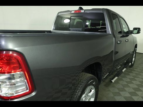 Used 2022 RAM 1500 Big Horn AWD/4WD image 18