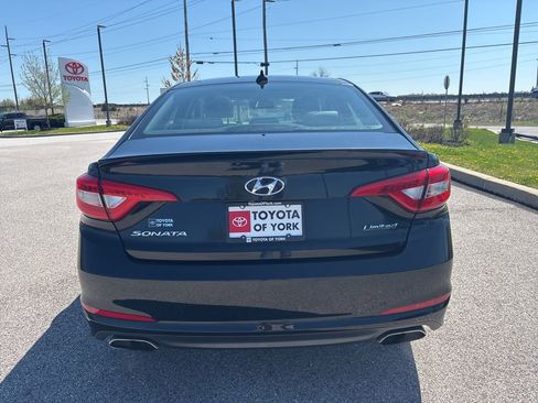 Used 2016 Hyundai Sonata Limited w/ Option Group 04 FWD image 4