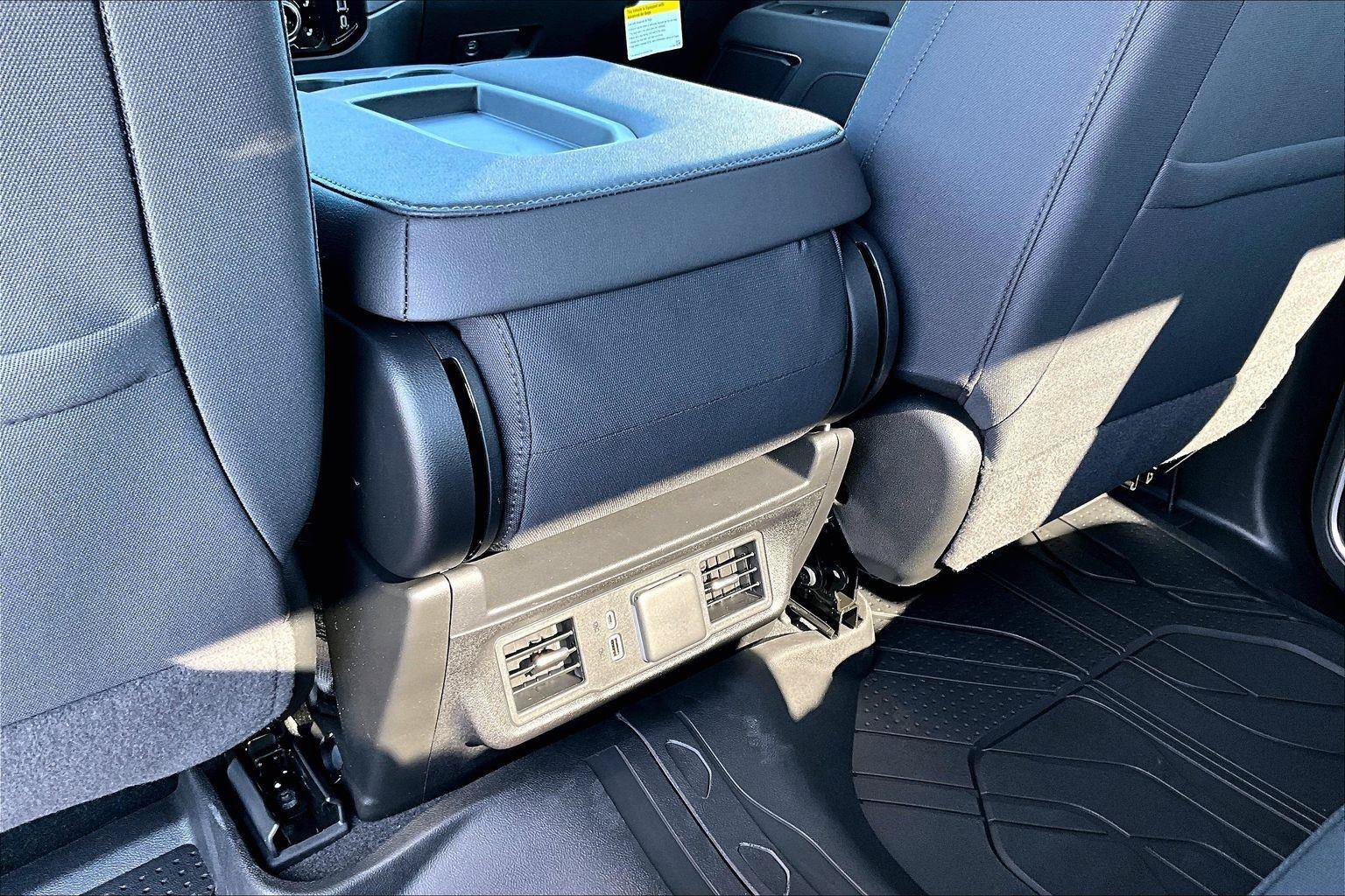New 2026 Chevrolet Silverado 1500 RST AWD/4WD image 23