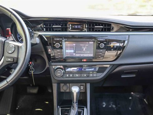 Used 2016 Toyota Corolla S FWD image 18