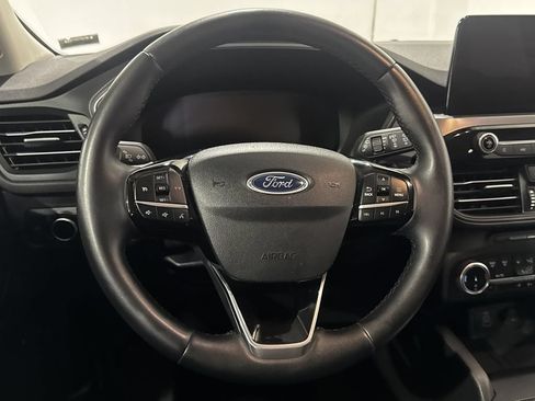 Used 2024 Ford Escape Active AWD/4WD image 5