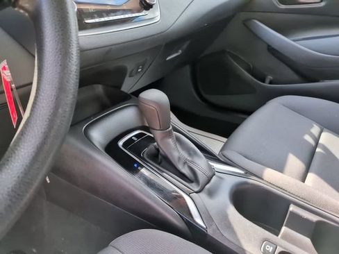 Used 2024 Toyota Corolla LE image 19