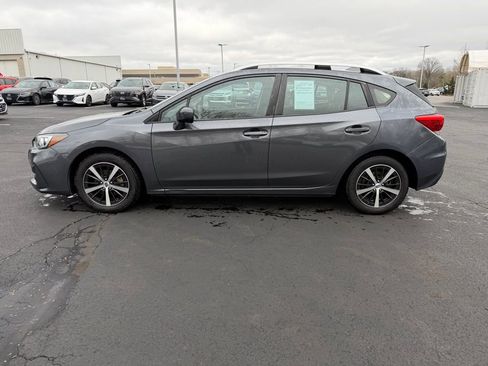 Used 2019 Subaru Impreza 2.0i Premium image 10