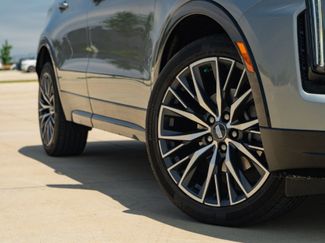 Used 2024 Cadillac XT4 Sport FWD video 2