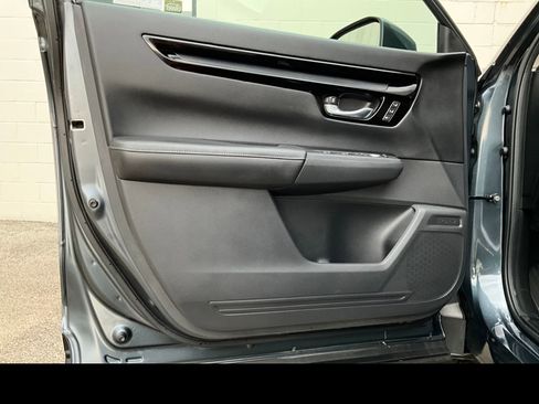 Used 2023 Honda CR-V EX-L image 22