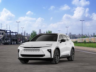 New 2025 Toyota Crown Signia