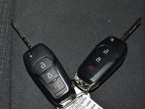 Used 2024 Ford F150 XLT image 26