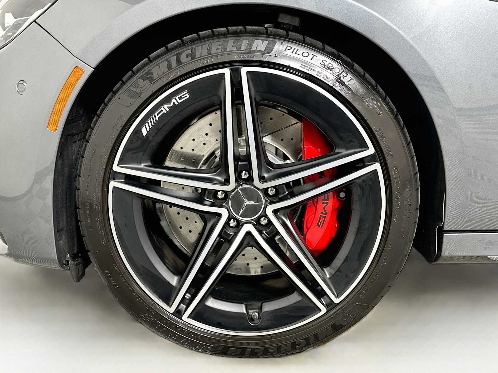 Used 2021 Mercedes-Benz E 63 AMG S image 32