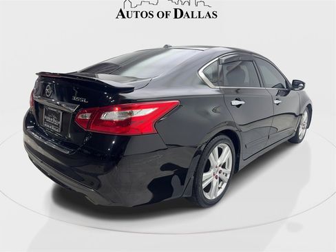Used 2016 Nissan Altima 3.5 SL image 6