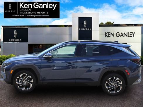 Used 2025 Hyundai Tucson Limited AWD/4WD image 4