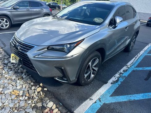 Used 2018 Lexus NX 300 FWD w/ Premium Package image 11