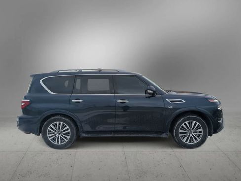Used 2022 Nissan Armada SL w/ Captain's Chairs Package image 9