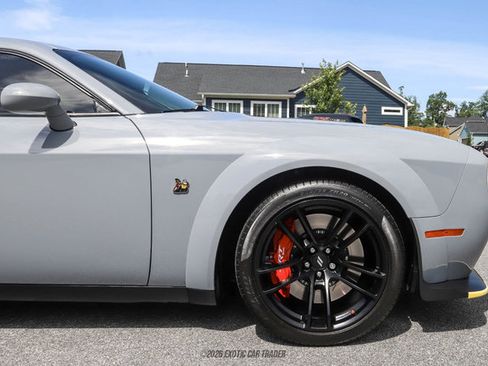 Used 2021 Dodge Challenger R/T Scat Pack RWD image 11