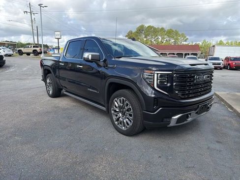 Used 2023 GMC Sierra 1500 Denali Ultimate image 9