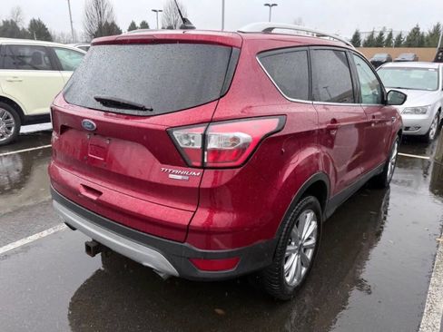 Used 2018 Ford Escape Titanium AWD/4WD image 5