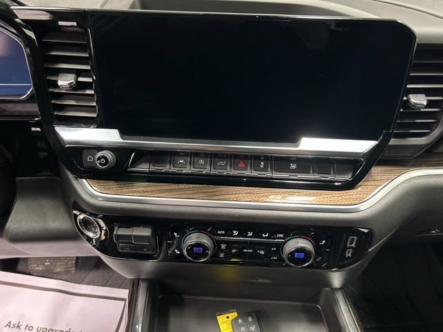 Used 2025 Chevrolet Silverado 1500 RST w/ Protection Package AWD/4WD image 19