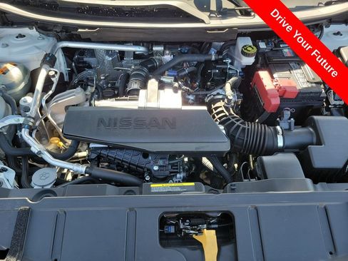 Used 2024 Nissan Rogue S FWD image 25