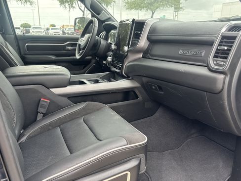 Used 2025 RAM 1500 Laramie w/ Sport Appearance Package AWD/4WD image 14
