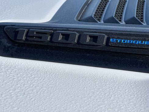New 2026 RAM 1500 Laramie AWD/4WD image 25