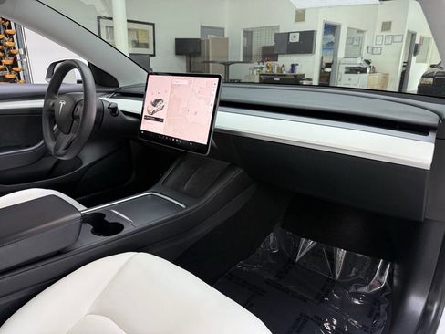 Used 2021 Tesla Model 3 Long Range AWD/4WD image 19