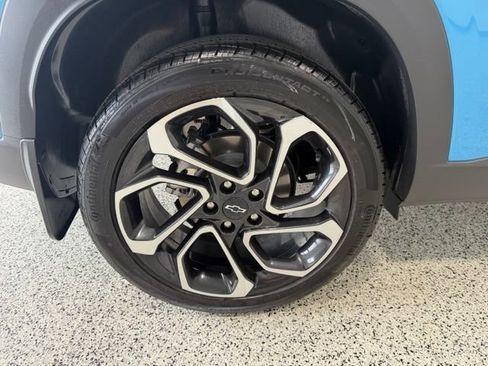 Used 2026 Chevrolet Trax RS w/ Driver Confidence Package FWD image 30
