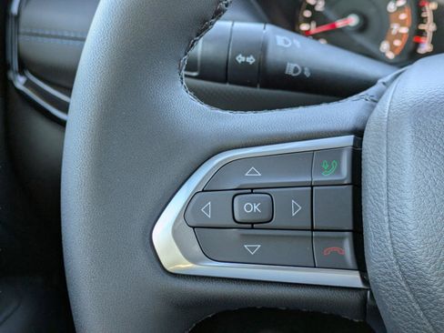 New 2026 Jeep Compass Latitude w/ Sun and Sound Group AWD/4WD image 28