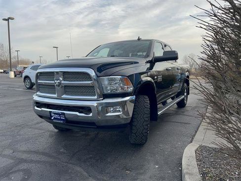 Used 2018 RAM 2500 Big Horn w/ Harvest Edition image 3