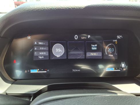 Used 2024 Jeep Grand Cherokee L Laredo AWD/4WD image 11