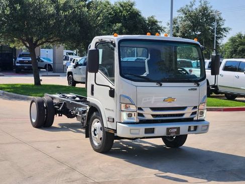 New 2025 Chevrolet Low Cab Forward RWD image 2