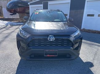 Used 2021 Toyota RAV4 LE video 1