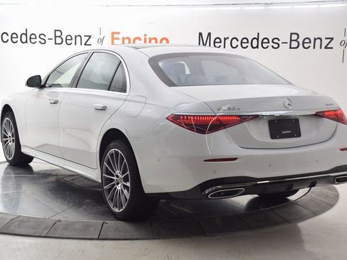 New 2026 Mercedes-Benz S 580e 4MATIC Sedan image 4