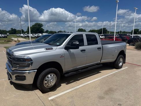 Used 2026 RAM 3500 Tradesman AWD/4WD image 1