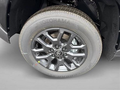 New 2026 Toyota Tundra Platinum image 15