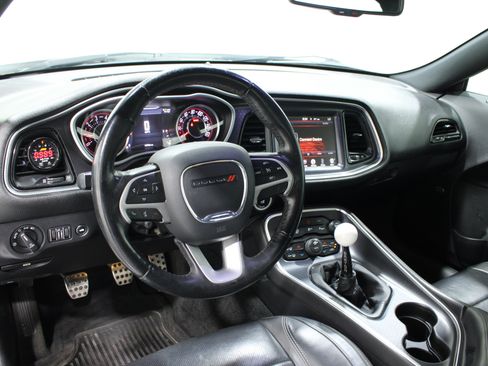 Used 2015 Dodge Challenger R/T Plus RWD image 2