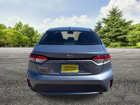 Used 2020 Toyota Corolla LE w/ Carpet Mat Package (TMS) FWD image 6