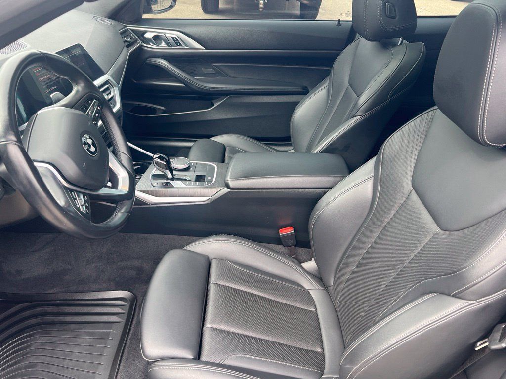 Used 2023 BMW 430i xDrive Coupe w/ Premium Package AWD/4WD image 4