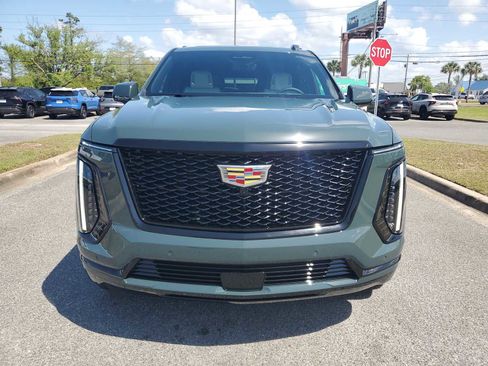 New 2026 Cadillac Escalade ESV Sport w/ Touring Package image 10