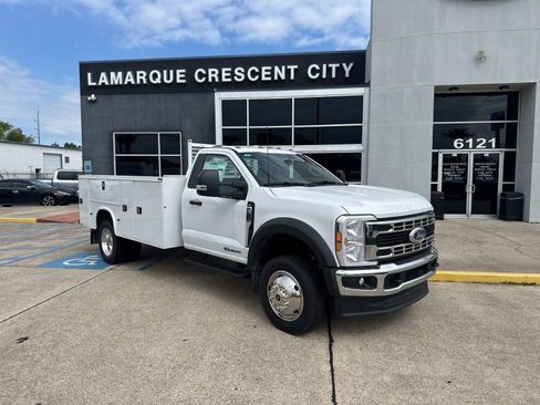 New 2025 Ford F550 4x4 Regular Cab Super Duty image 1