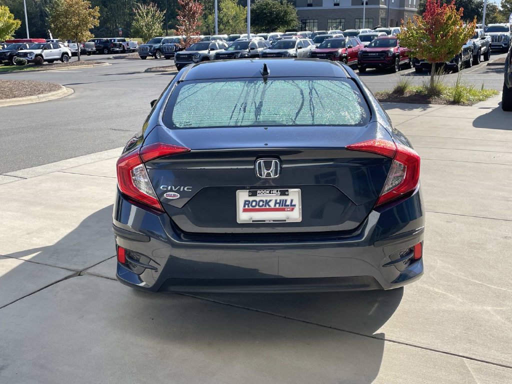 Used 2018 Honda Civic EX image 3