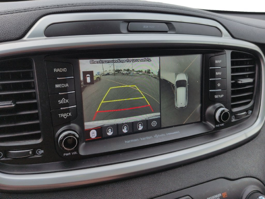 Used 2020 Kia Sorento SX FWD image 16