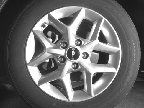 Used 2025 Kia Soul LX w/ LX Technology Package FWD image 12