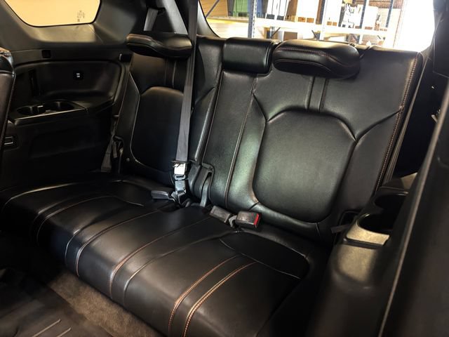 Used 2025 Honda Pilot TrailSport image 17
