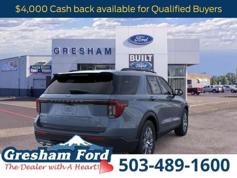 New 2026 Ford Explorer Active w/ Active Comfort Package AWD/4WD image 9