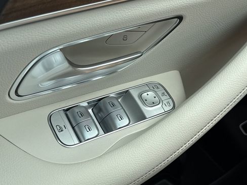 New 2026 Mercedes-Benz GLS 450 4MATIC image 18