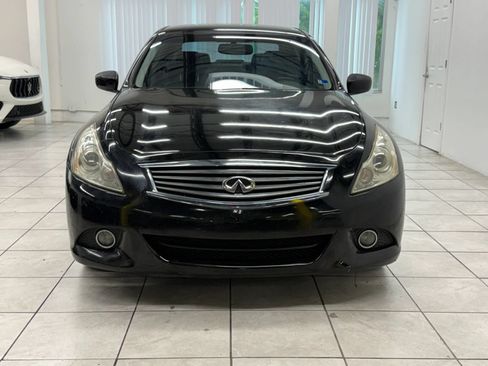 Used 2011 INFINITI G37 Journey RWD image 2