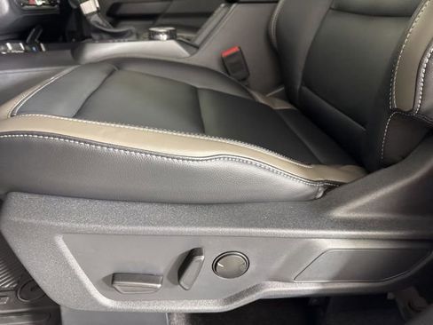 New 2025 Ford Bronco Outer Banks image 16