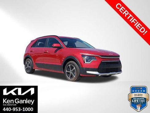 Certified 2024 Kia Niro LX image 1
