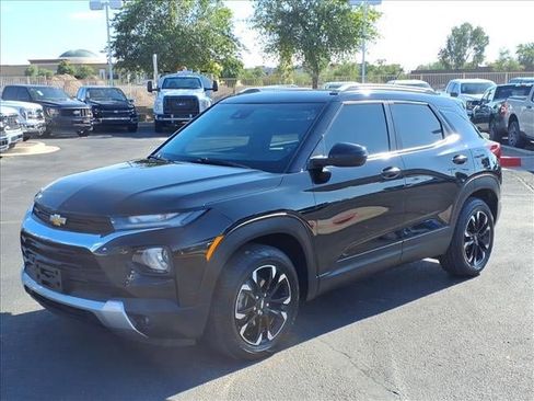 Used 2021 Chevrolet TrailBlazer LT image 9