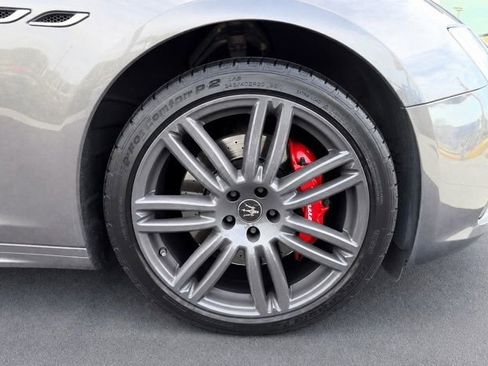Used 2023 Maserati Ghibli Modena RWD image 19