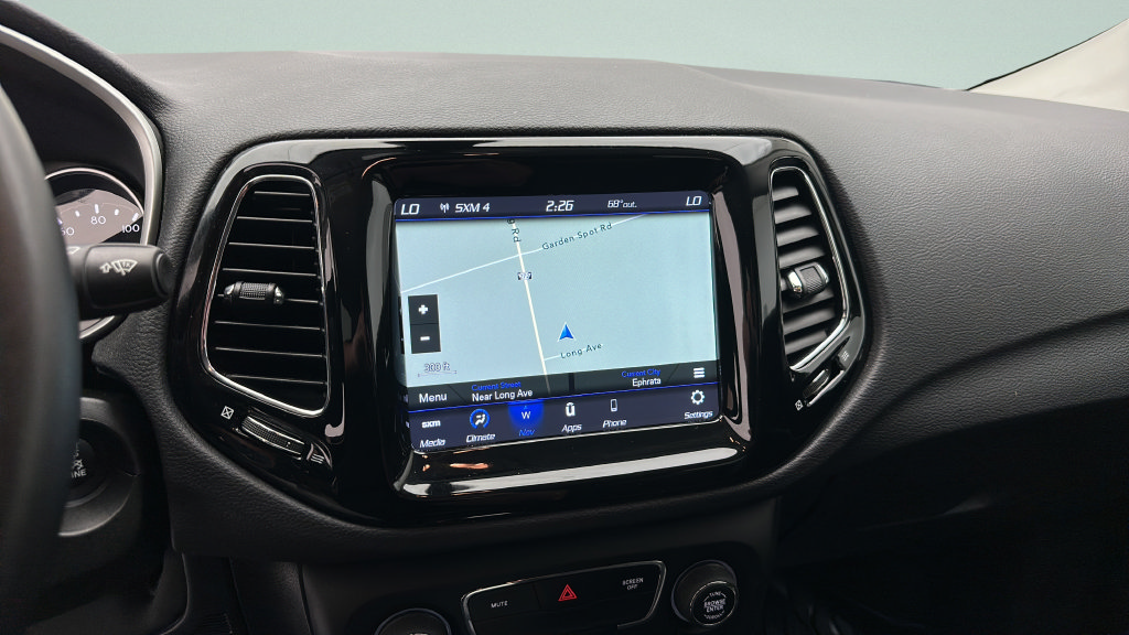 Used 2020 Jeep Compass Latitude AWD/4WD image 16